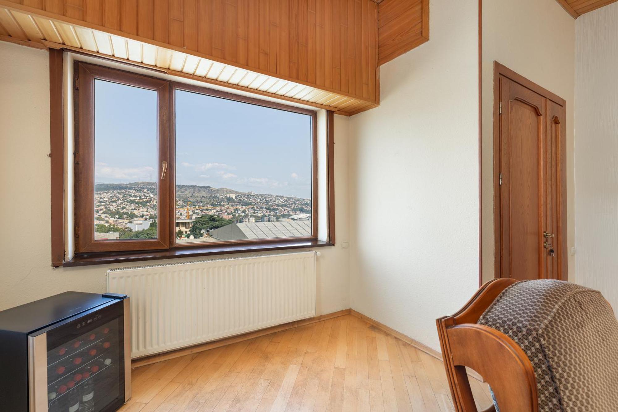 Apartments With Wine Cellar In Old Tbilisi Luaran gambar
