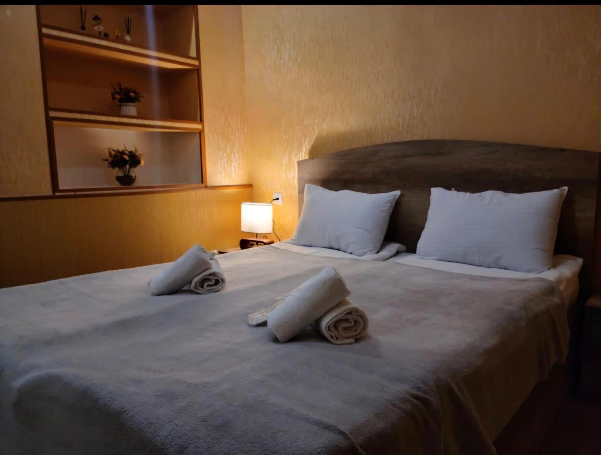 Apartments With Wine Cellar In Old Tbilisi Luaran gambar